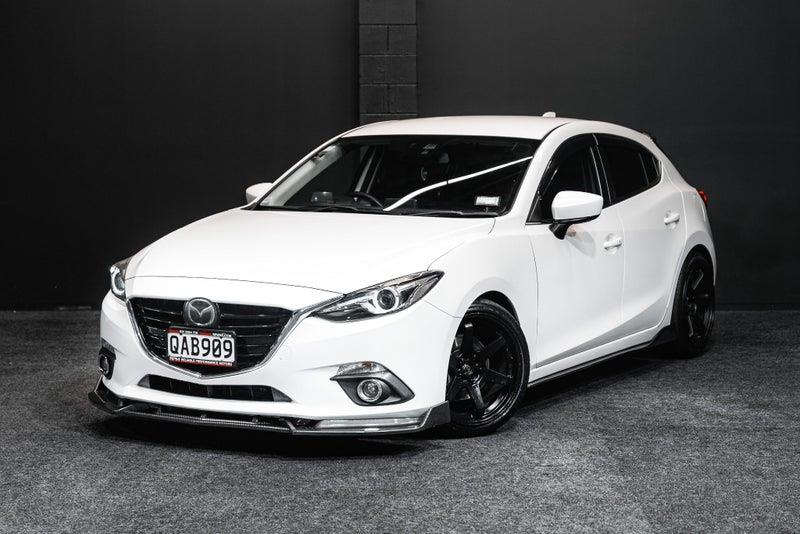 2014 Mazda Axela