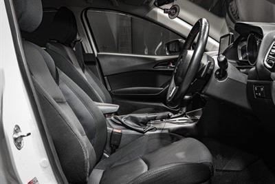 2014 Mazda Axela - Thumbnail
