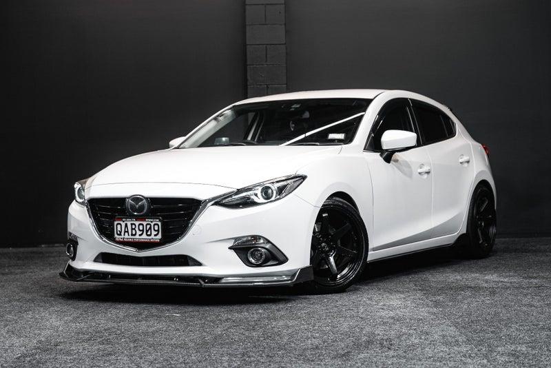 2014 Mazda Axela