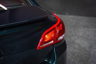 2013 Holden Commodore - Thumbnail