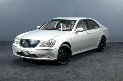 2005 Toyota Crown