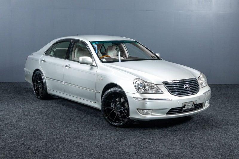 2005 Toyota Crown