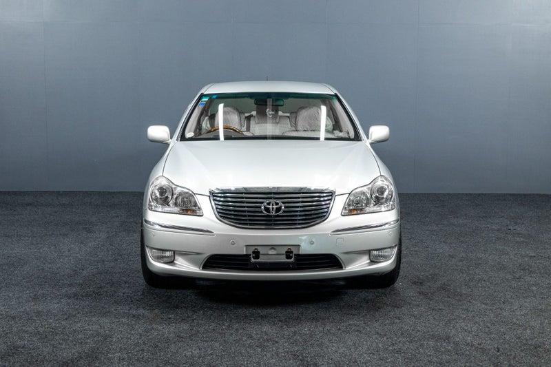 2005 Toyota Crown