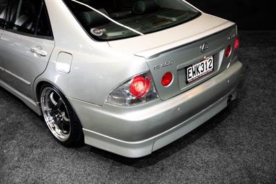 2003 Lexus IS 200 - Thumbnail