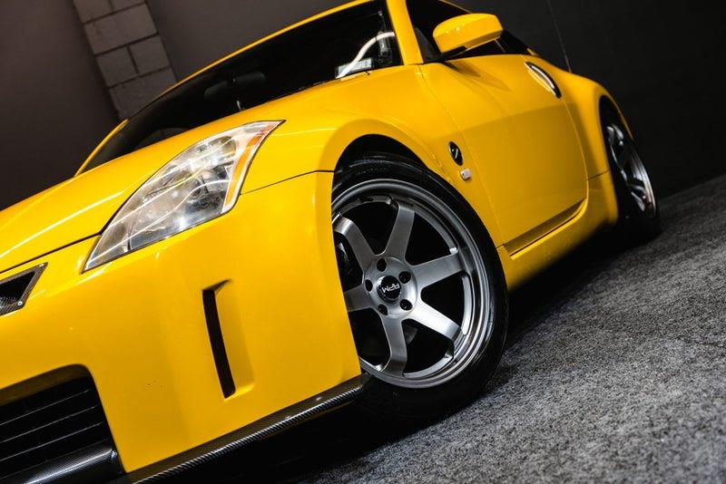 2004 Nissan Fairlady