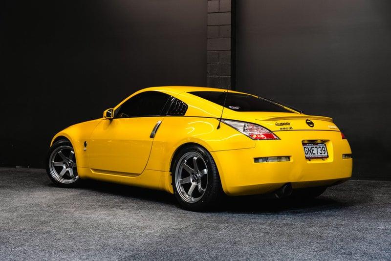 2004 Nissan Fairlady
