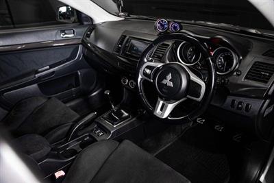 2009 Mitsubishi Lancer - Thumbnail