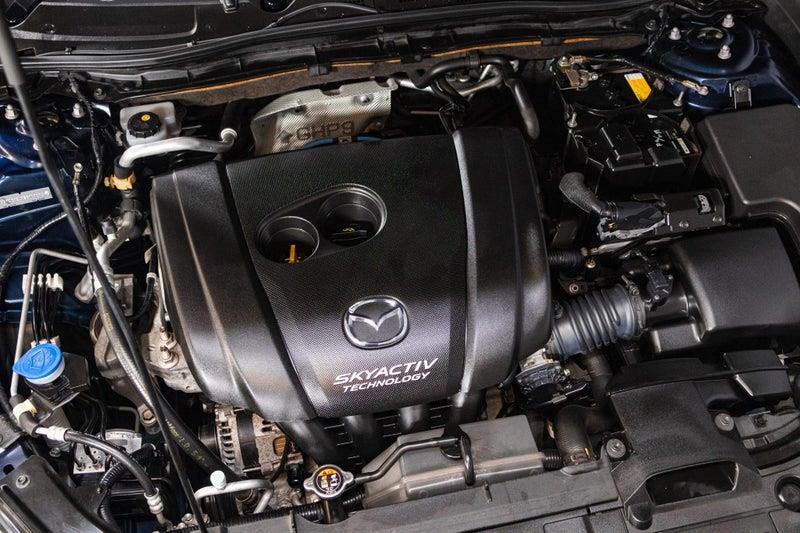 2013 Mazda Axela