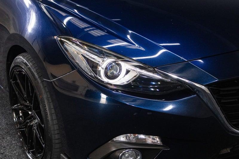 2013 Mazda Axela