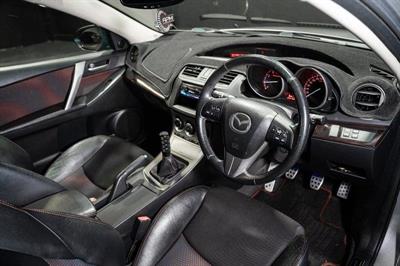 2010 Mazda Axela - Thumbnail