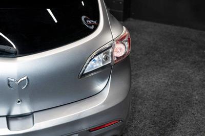 2010 Mazda Axela - Thumbnail