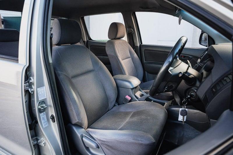 2013 Toyota Hilux