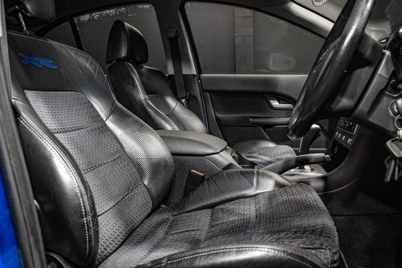 2005 Ford Falcon
