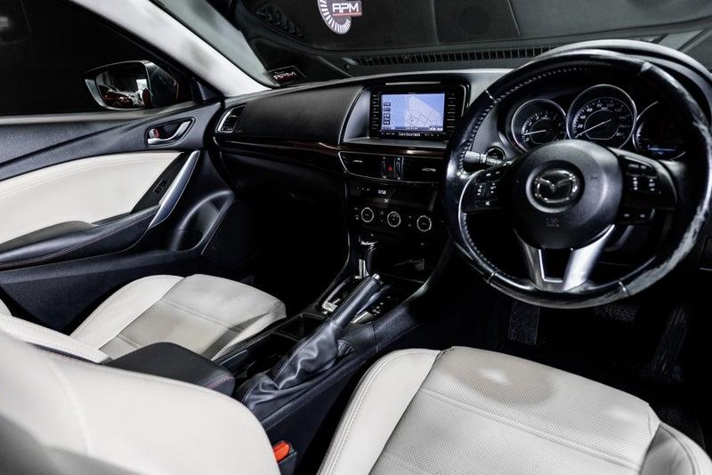 2013 Mazda Atenza