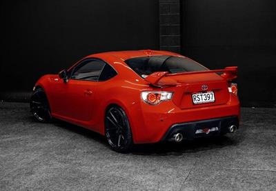 2016 Toyota 86 - Thumbnail