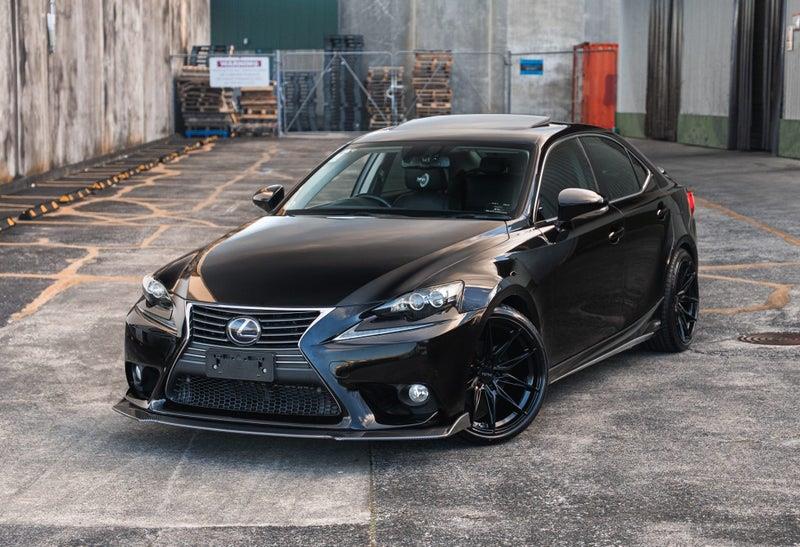 2013 Lexus IS 300h