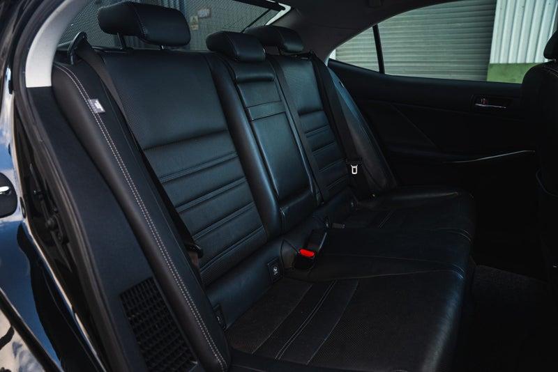 2013 Lexus IS 300h