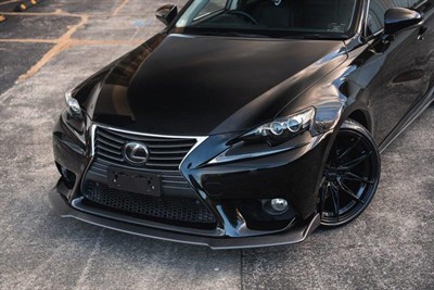 2013 Lexus IS 300h - Thumbnail
