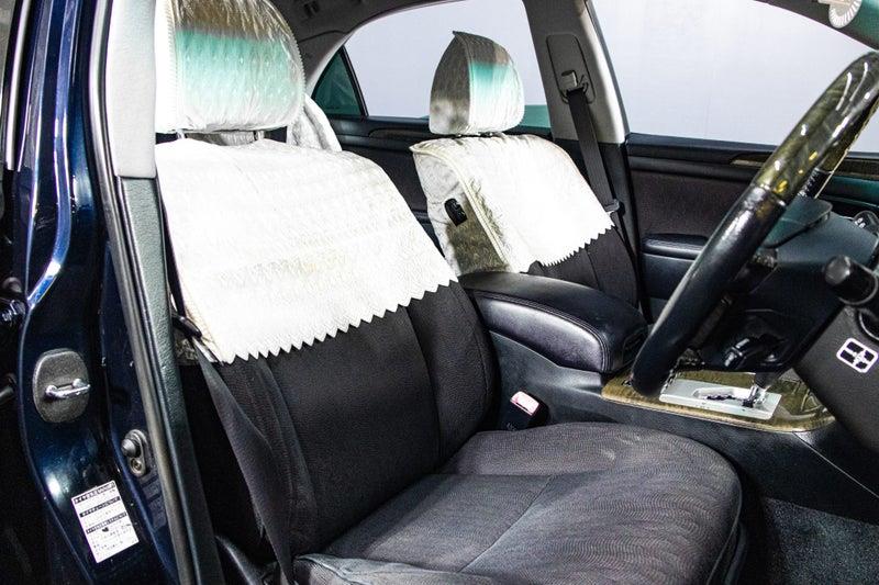 2005 Toyota Crown