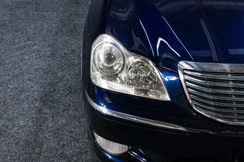2005 Toyota Crown