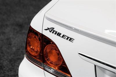 2005 Toyota Crown - Thumbnail