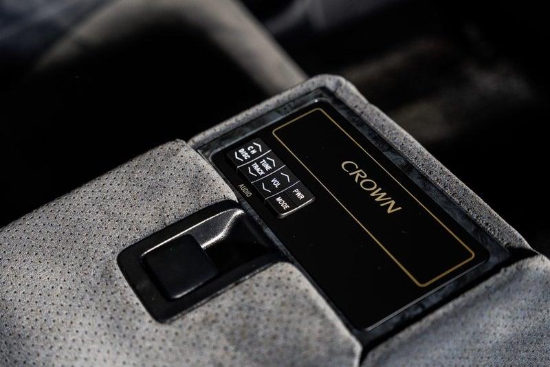 2005 Toyota Crown