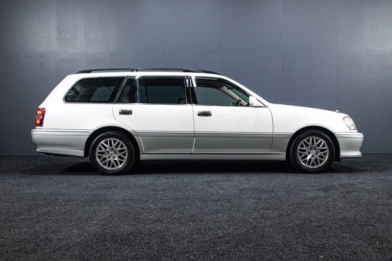 2001 Toyota Crown