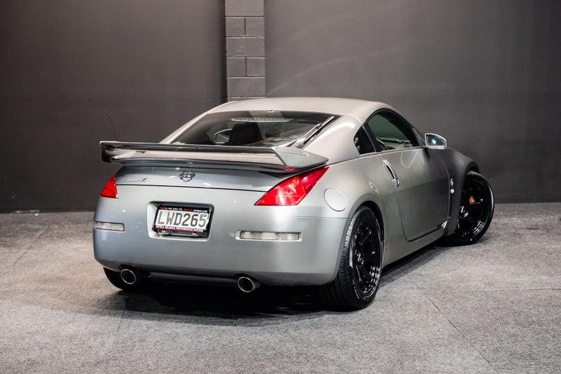 2005 Nissan Fairlady