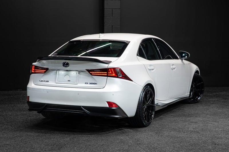 2013 Lexus IS 300h