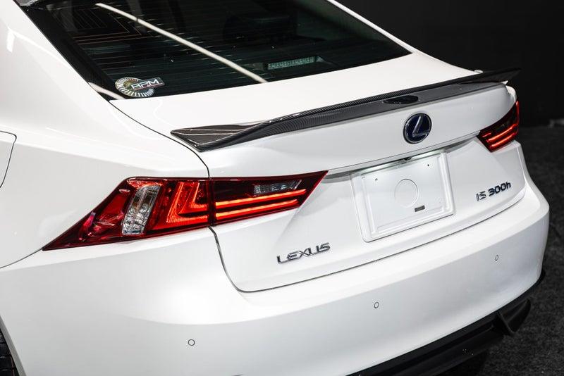 2013 Lexus IS 300h