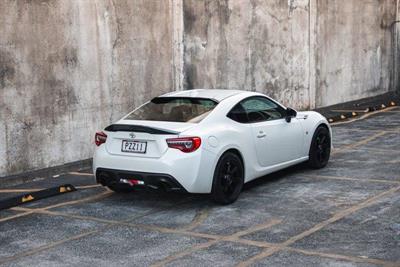 2017 Toyota 86 - Thumbnail