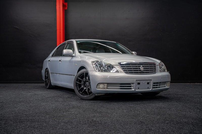 2005 Toyota Crown