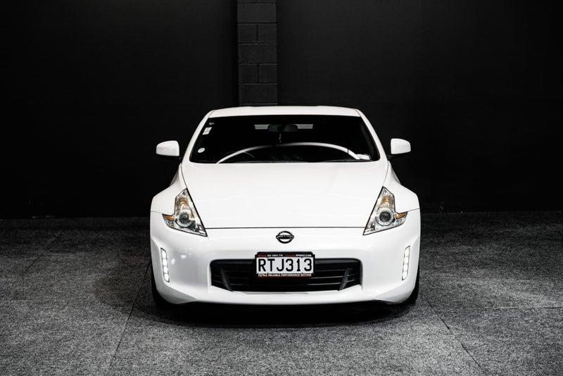 2014 Nissan Fairlady