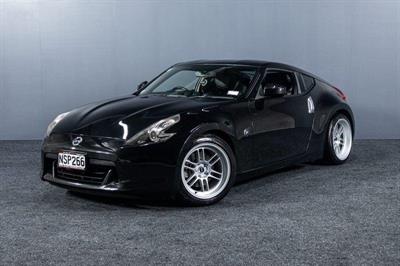2009 Nissan Fairlady