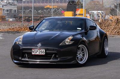 2009 Nissan Fairlady
