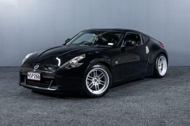 2009 Nissan Fairlady