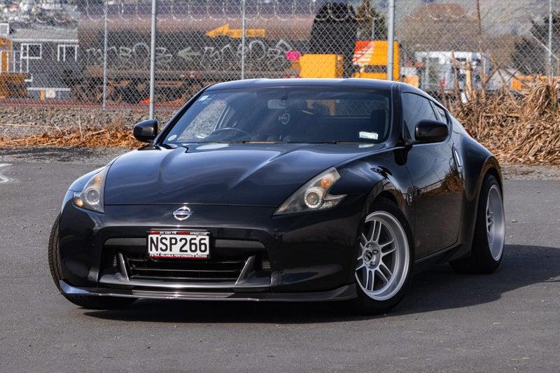2009 Nissan Fairlady
