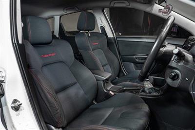 2008 Mazda Axela - Thumbnail