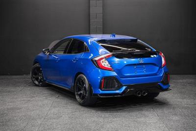 2018 Honda Civic - Thumbnail