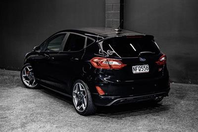 2021 Ford Fiesta - Thumbnail