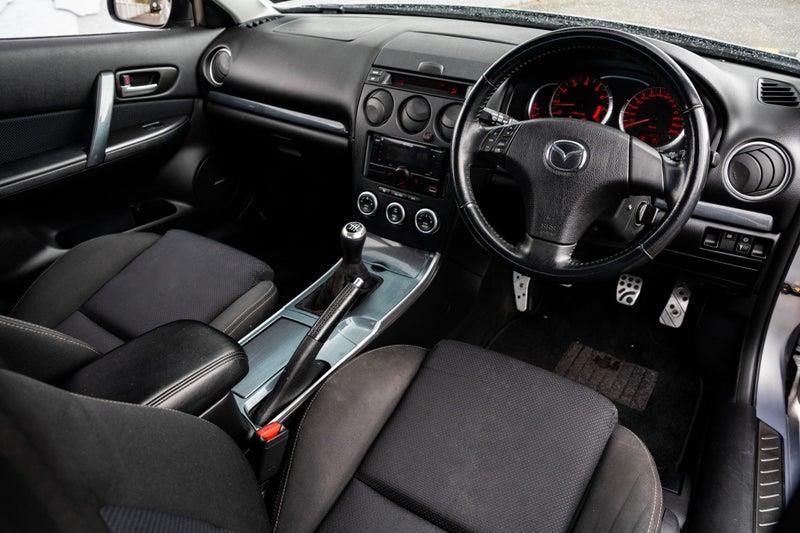 2006 Mazda Atenza