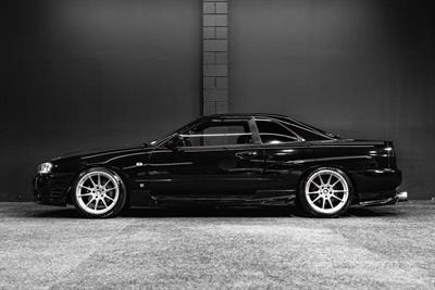 1998 Nissan Skyline - Thumbnail