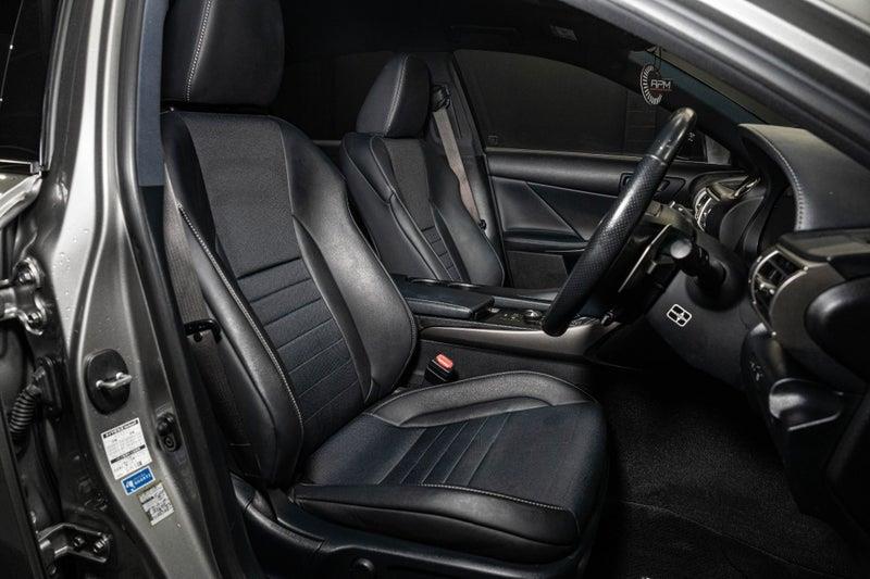 2015 Lexus IS 300h