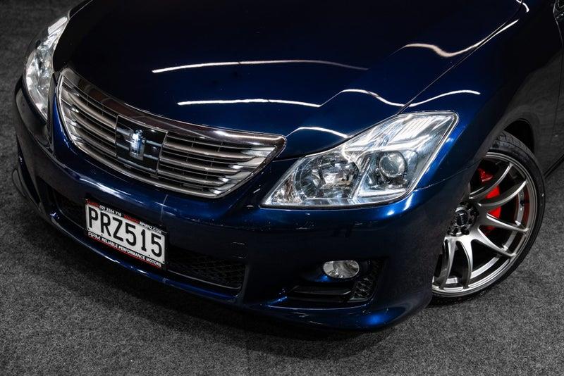 2008 Toyota Crown