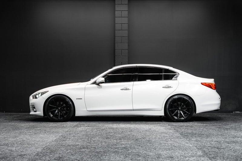 2015 Nissan Skyline