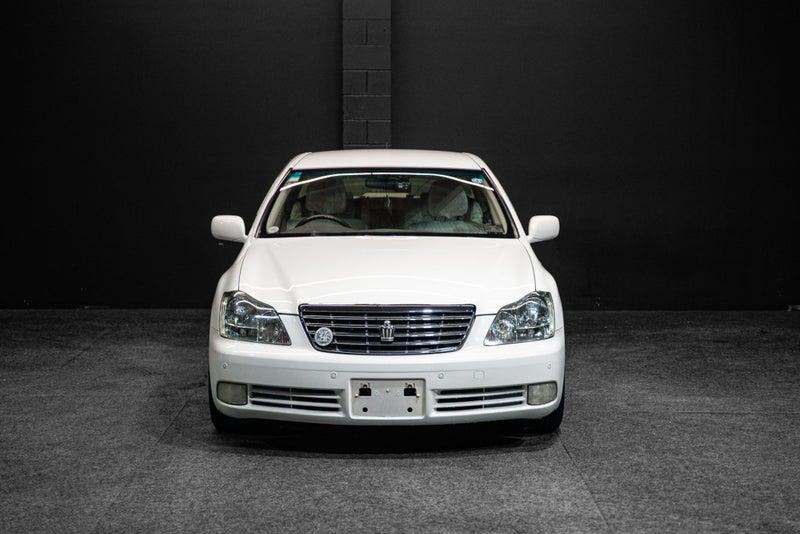 2004 Toyota Crown