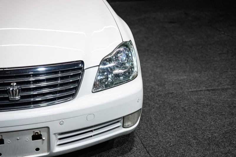 2004 Toyota Crown