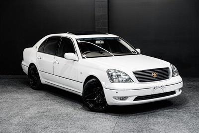 2002 Toyota Celsior - Thumbnail
