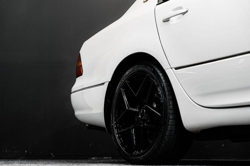2002 Toyota Celsior