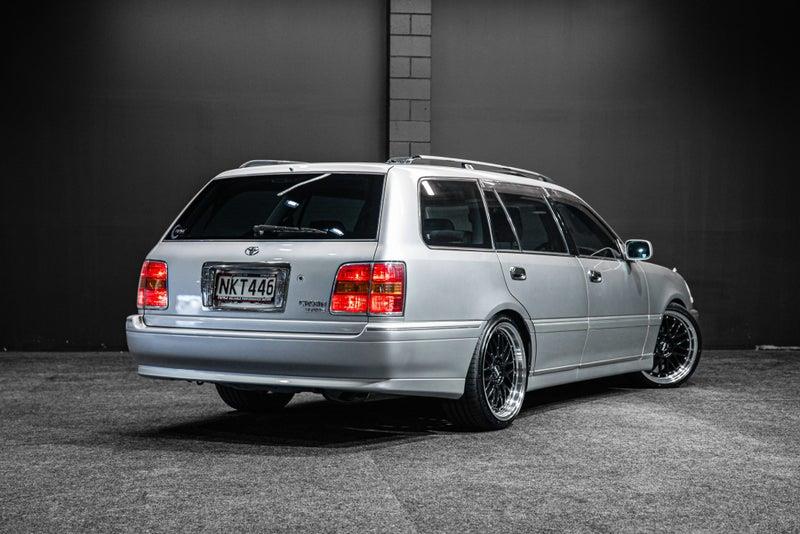 2000 Toyota Crown